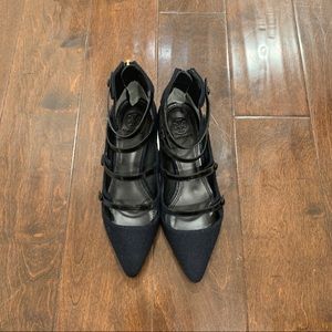 Tory Burch Strappy Pumps in Navy Blue Wool Felt